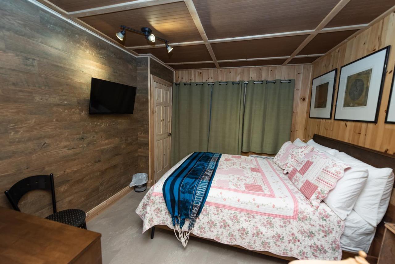 Auberge Le Four A Pain بيتيت ريفري ساينت فرانكويس المظهر الخارجي الصورة